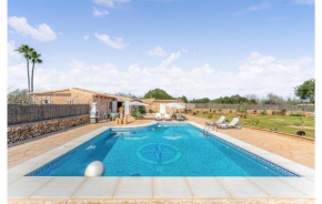 3 Bedroom Stunning Home In Salqueria Blanca